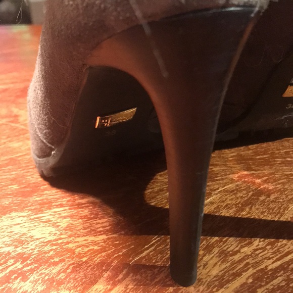 Jorge Bischoff Suede Booties - Picture 8 of 17